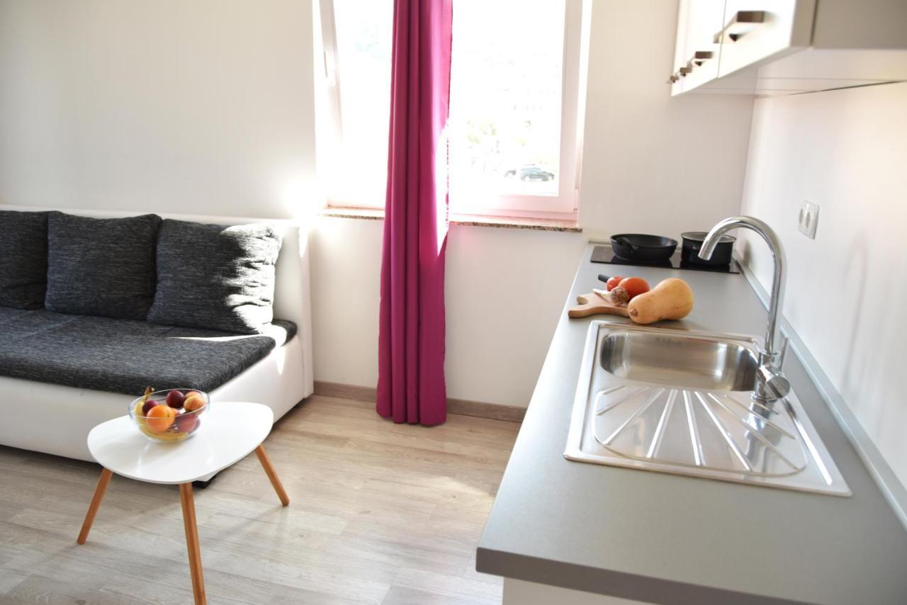 Rab Apartments Aurora Rab Town Dış mekan fotoğraf