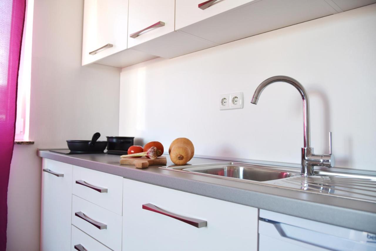 Rab Apartments Aurora Rab Town Dış mekan fotoğraf