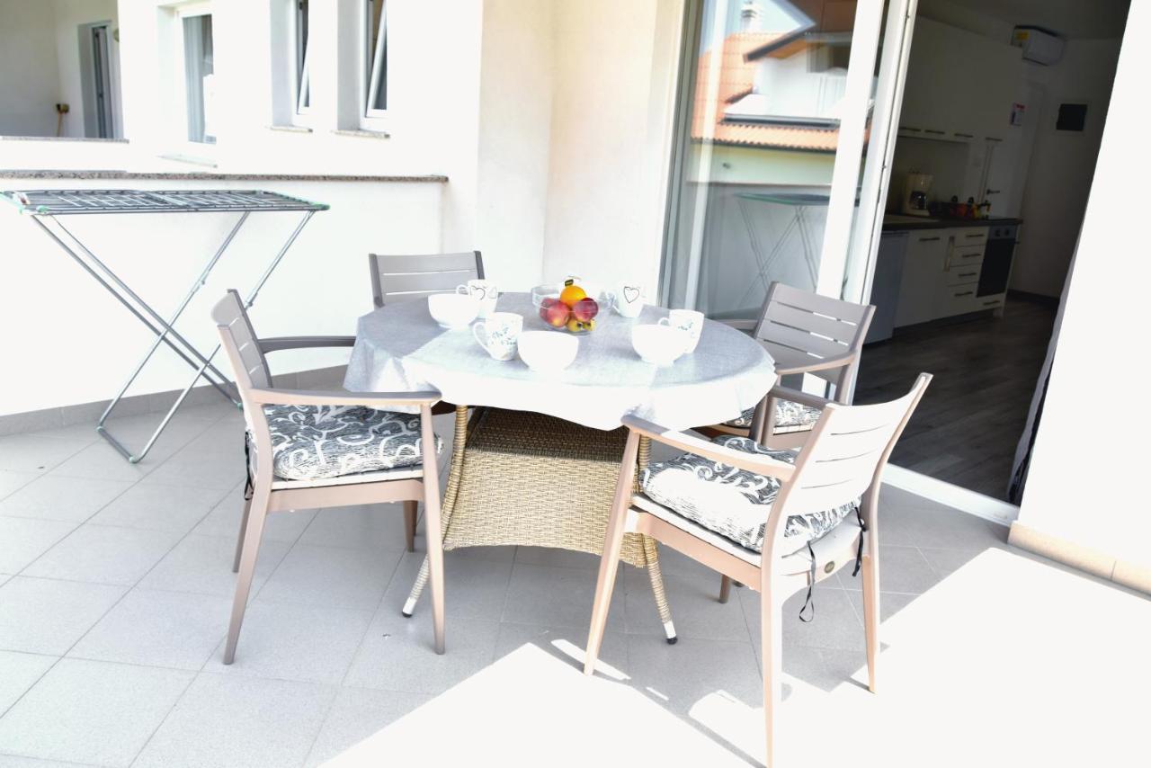 Rab Apartments Aurora Rab Town Dış mekan fotoğraf