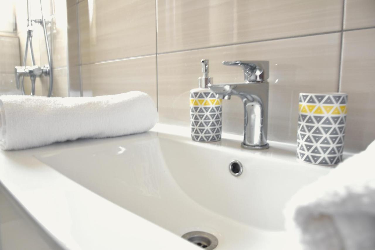 Rab Apartments Aurora Rab Town Dış mekan fotoğraf