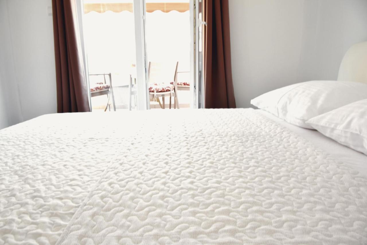Rab Apartments Aurora Rab Town Dış mekan fotoğraf